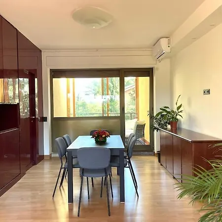 Apartmán Superb Flat In A Quiet Area Of Rome, Terrace *